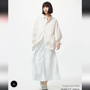 Uniqlo Volume Gather Skirt Light Gray Size M